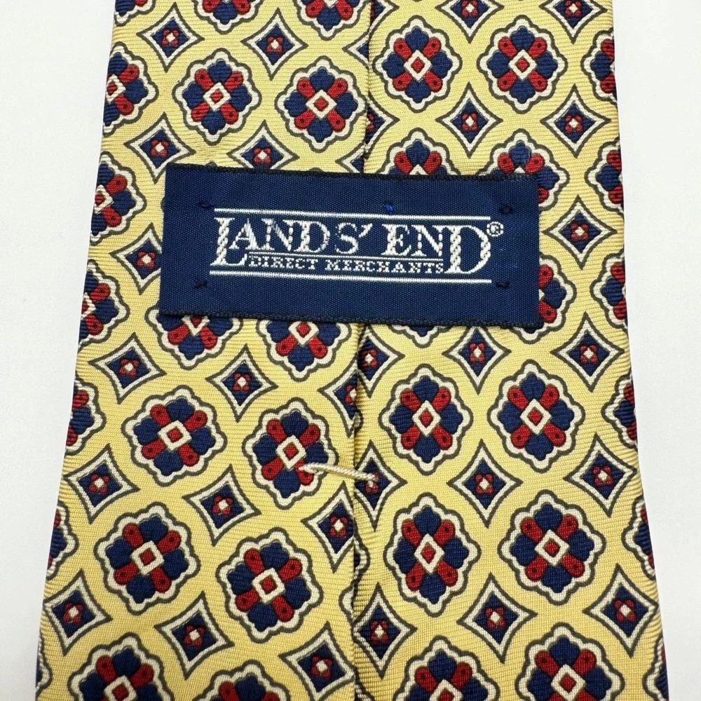 Lands End Mens Silk Tie Yellow Red‎ Navy Blue Geometric Medallion USA Necktie
